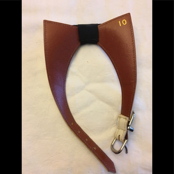 1950’s Patent Leather Bow Tie Dog Collar - Picture 2 of 2